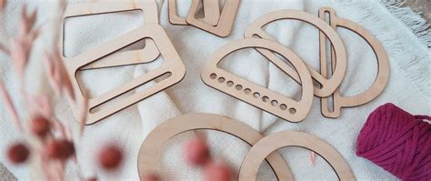 Drevené komponenty na kočíku