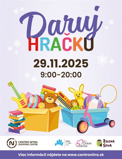Dieťatko skúmajúce hračku svojimi ústami