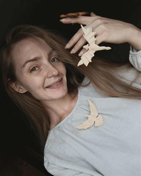 ukážka tvorby kvetinového obrazu na papieri