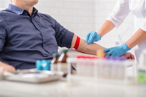 Rozdiel medzi domácim tehotenským testom a laboratórnym krvným testom