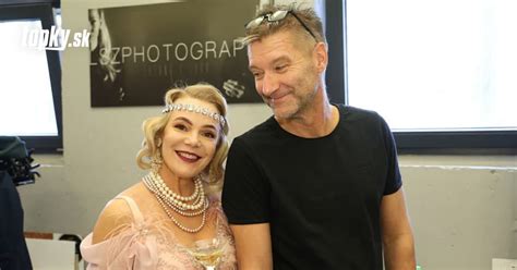 Andy Kraus a Viki Ráková na javisku