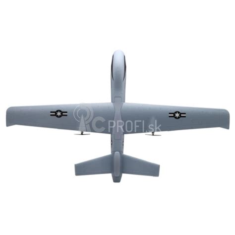 Rôzne typy RC modelov: auto, bager, lietadlo, loď