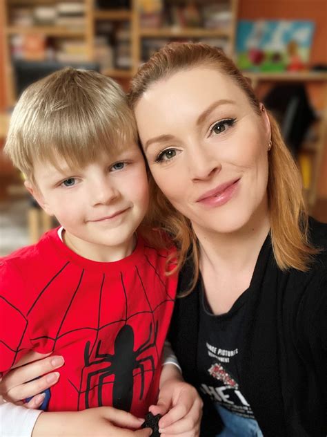 Barbora Švidraňová so synom Gabrielom počas prechádzky