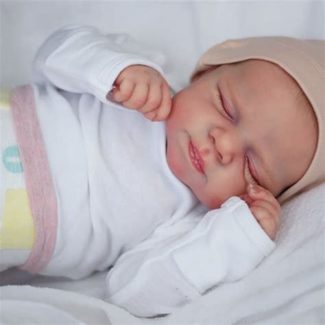 Novorodenec vo vaničke