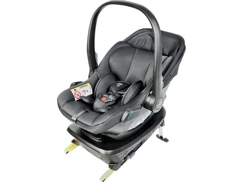 BABY-SAFE CORE BASE s autosedačkou pripevnenou jedným kliknutím