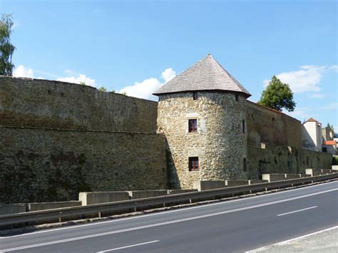 Stará Levoča - Mestské hradby a brány