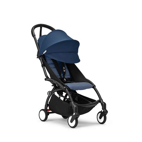 Stokke YOYO³ s kompaktným zložením a popruhom na rameno