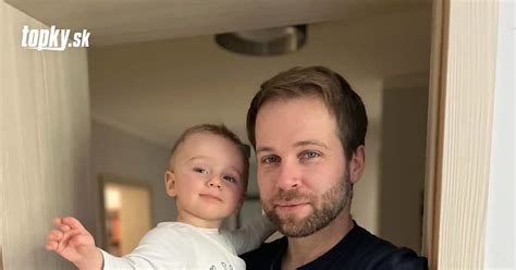 Brat s bábätkom