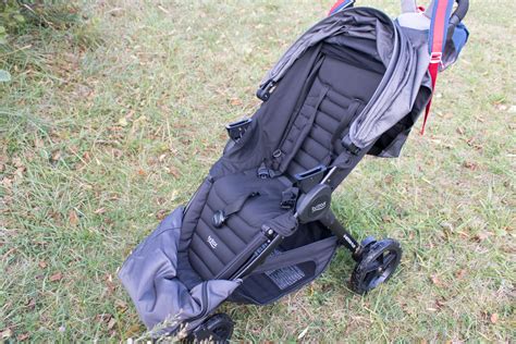 Folding mechanism of Britax B-Motion 4 Plus