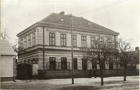 Historické vydanie časopisu Dom a Škola z roku 1894