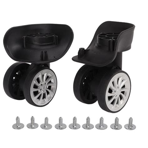 Obrázok zobrazujúci detail kolieska kočíka a nástroje na údržbu