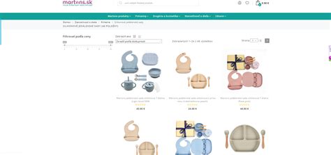 Záber na produkty značky Chicco usporiadané na prebaľovacom pulte