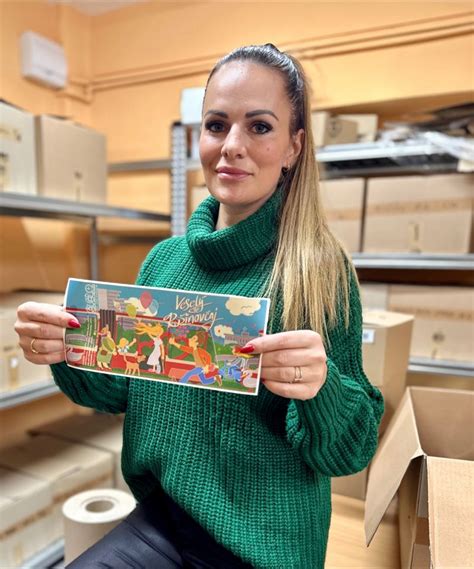 Dieťa s nohou v sadre