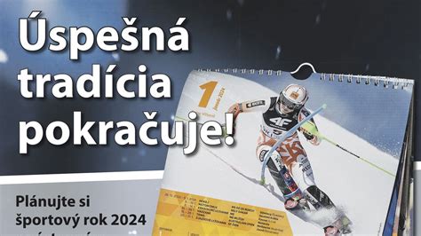 Dospievajúci s plánovačom alebo kalendárom
