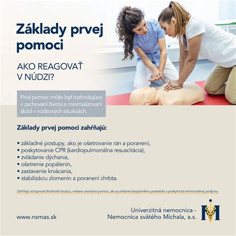 Skupina dospelých na kurze prvej pomoci, trénujúc na figuríne