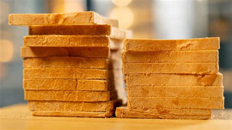 Sendviče vykrojené do tvaru motýlika