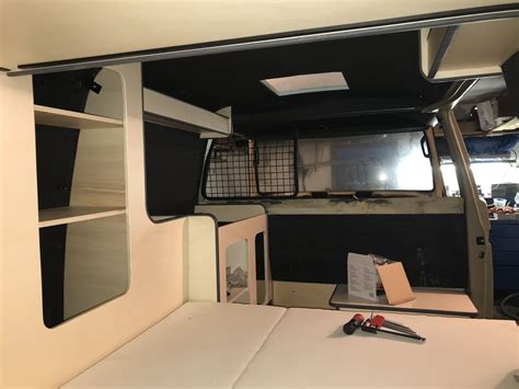 Detail interiéru prestavanej dodávky VW T3