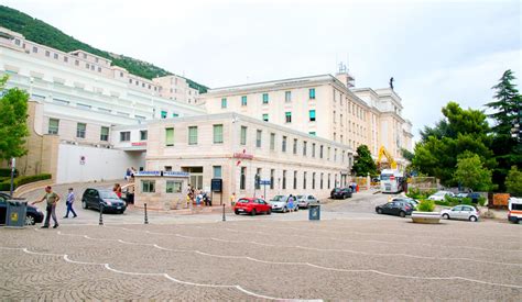 Nemocnica Dom úľavy v utrpení v San Giovanni Rotondo
