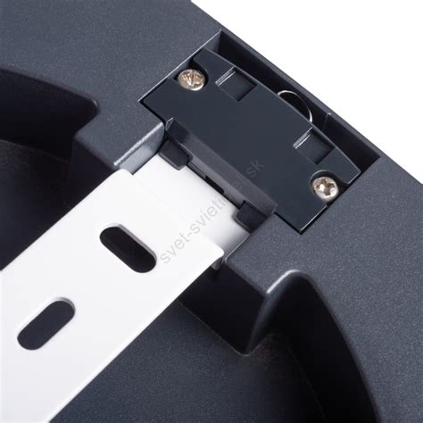 detail mechanizmu zásuvky a konštrukcie postieľky