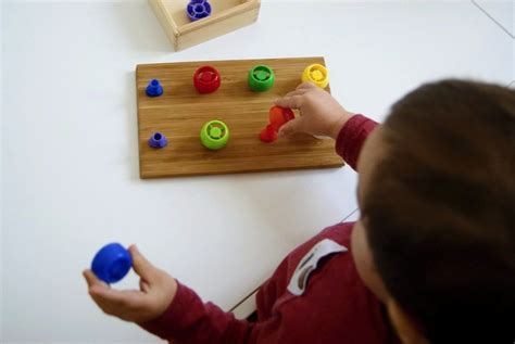 Montessori pomôcky pre rozvoj detí