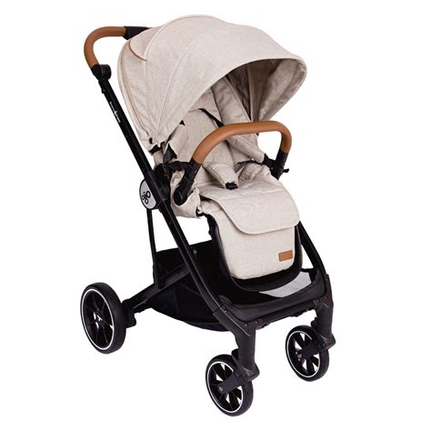 Baby Design Coco stroller with extended canopy