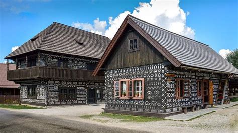 Tradičná slovenská ľudová architektúra