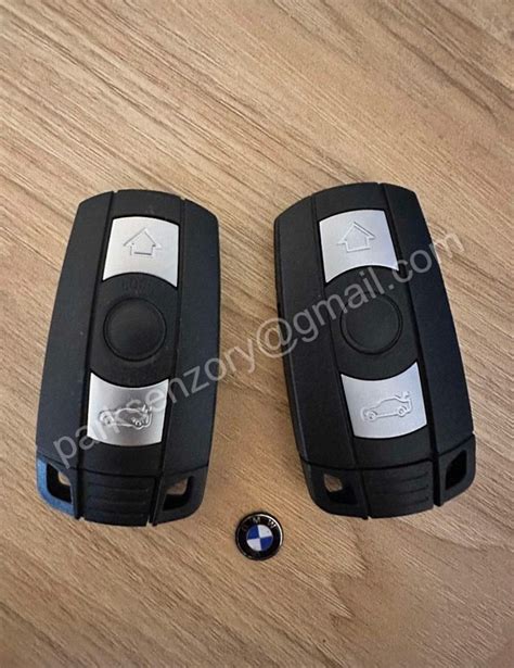 Obal manuálu k automobilu BMW