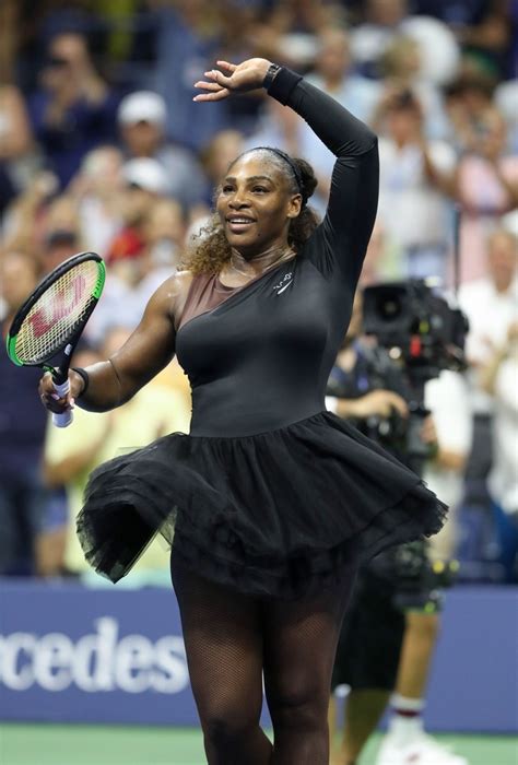 Serena Williamsová počas slávnostného tenisového podujatia