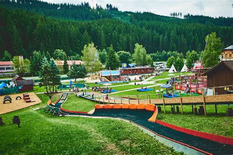 Detský park v Dúbravke