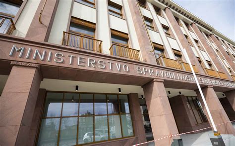 budova prokuratúry symbol spravodlivosti a práva
