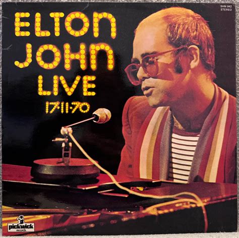 Elton John ako mladý klavirista