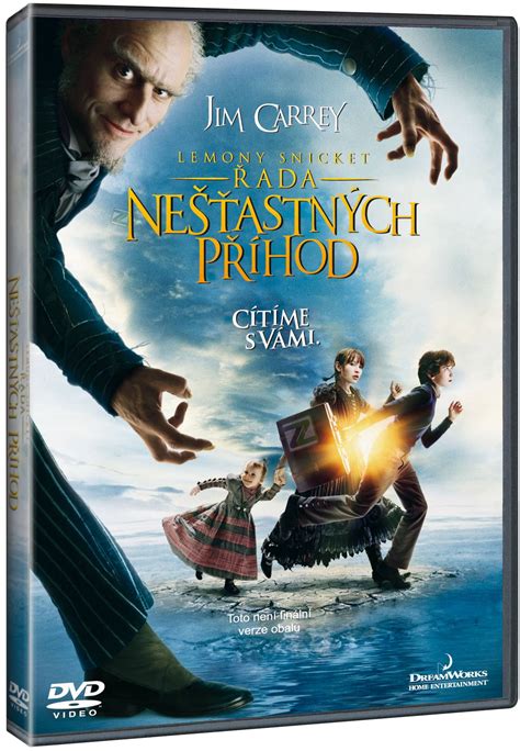 Záber z natáčania filmu Lemony Snicket: Řada nešťastných příhod, kde Emily Browning vyniká v úlohe Violet Baudelaireovej