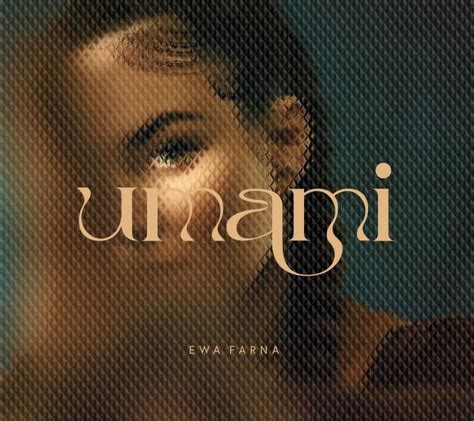 Ewa Farna s obalom albumu UMAMI