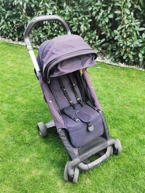 Nuna Pepp Luxx v mestskom prostredí, ideálny na každodenné prechádzky