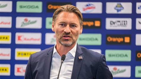 Vladimír Országh ako asistent trénera slovenskej hokejovej reprezentácie