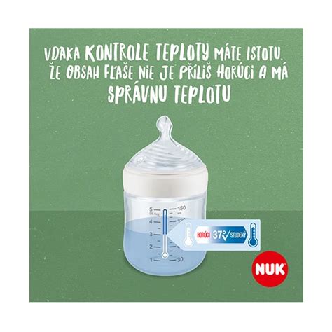 Ilustrácia bábätka pijúceho z dojčenskej fľaše