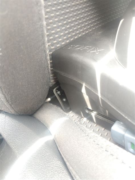 ISOFIX kotva 1K0881545