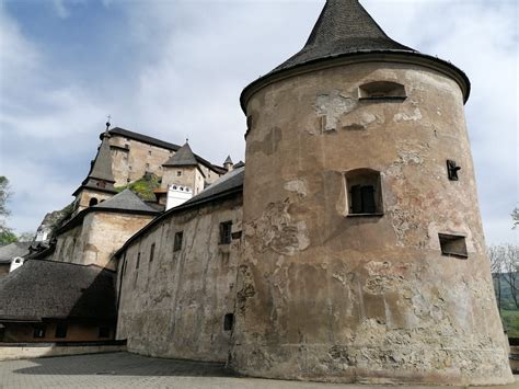 archívna fotografia ostravskej krajiny symbolizujúca Nohavicov domov