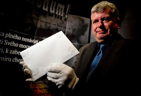 Obálky vybraných publikácií prof. Ivora