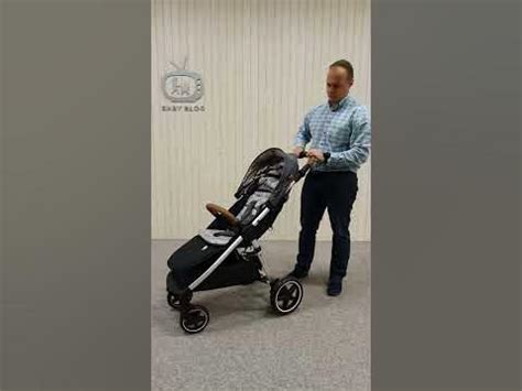 Detailný pohľad na skladanie golfového kočíka Cosatto