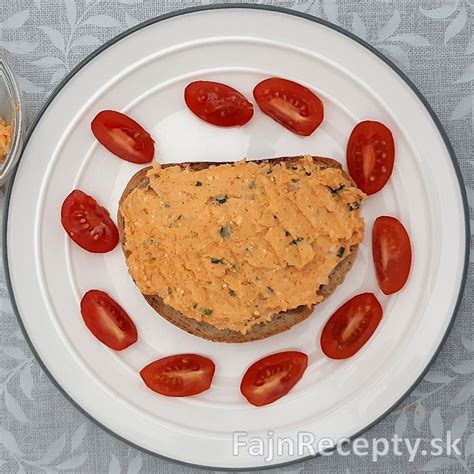 Obrázok nátierky z bryndze s mrkvou