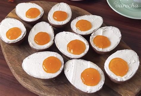 Ilustrácia uhniezdenia vajíčka