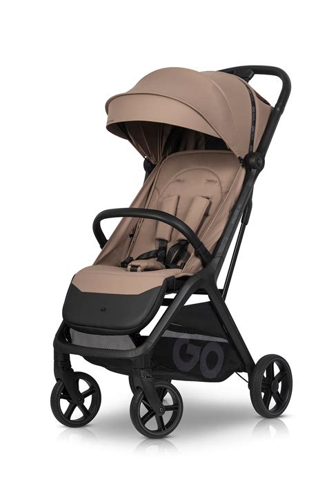 Detail kočíka EasyGo TRIX s dieťaťom v pohodlnej polohe