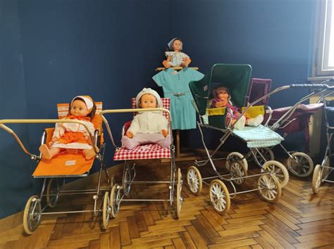 Ukážka retro kočíkov v zbierke Jany Václavíkovej Golianovej