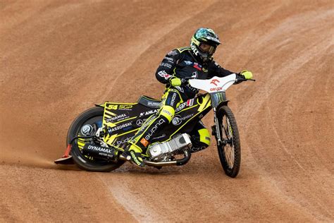 Martin Vaculík na motorke - ukážka jeho profesie
