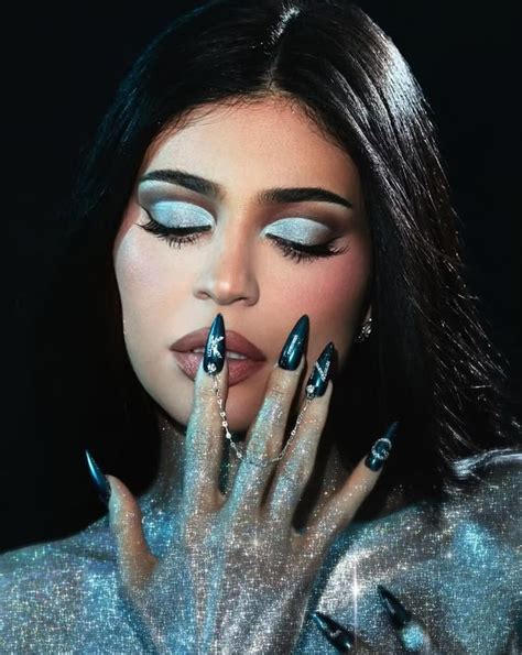 Kylie Jenner tehotná