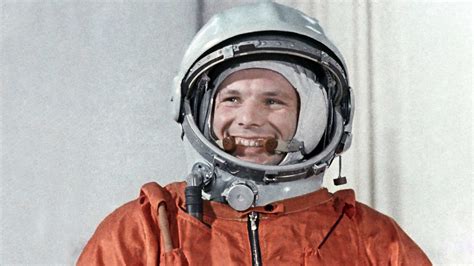 Jurij Gagarin pred štartom Vostok 1