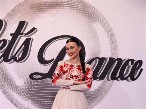 Lucia Hrušková pri cvičení
