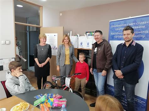 Udeľovanie cien pedagógom v Handlovej