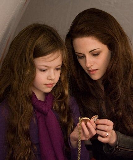 Mackenzie Foy ako Renesmee Cullen